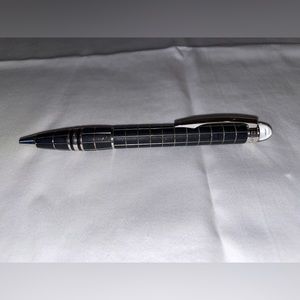 Montblanc STARWALKER METAL RUBBER Ballpoint pen. USED